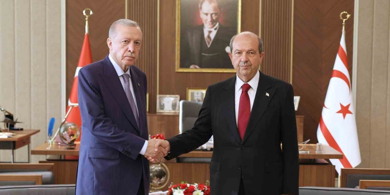 Cumhurbaşkanı Erdoğan, KKTC Cumhurbaşkanı Tatar ile bir araya geldi
